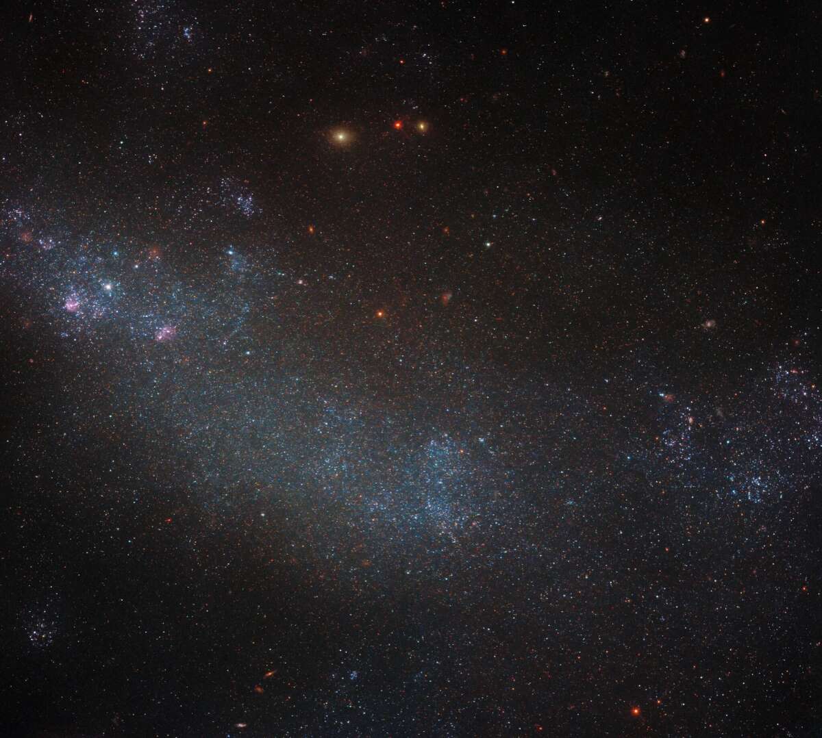 «Хаббл» запечатлел галактику  ESO 245-5